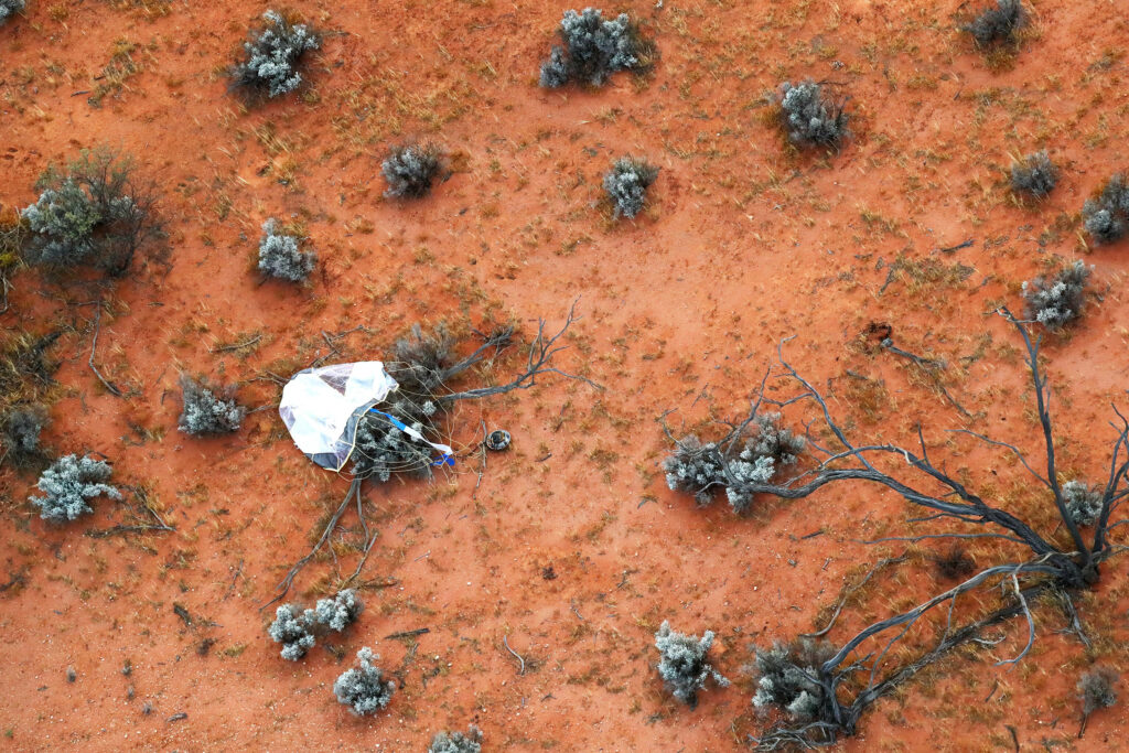 hayabashu sample capsule in SA desert